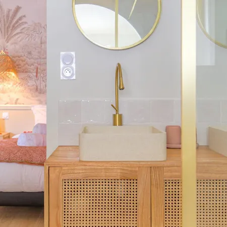 Romantique Et Charmante Parking Apartamento *